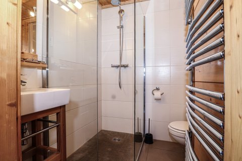 6 bedrooms House in Morzine, France No. 99640 20