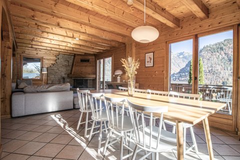 6 bedrooms House in Morzine, France No. 99640 8