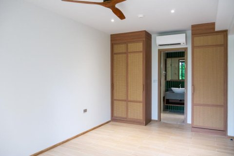 2 bedrooms Apartment in Phuket, Thailand No. 98115 10