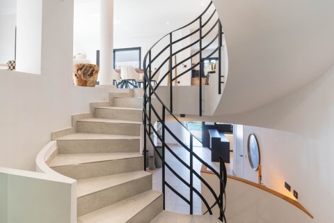 6 bedrooms Villa in Tan Xuan, Vietnam No. 92331 9