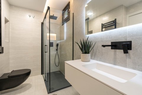 6 bedrooms Villa in Tan Xuan, Vietnam No. 92331 23