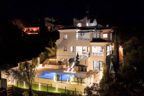 6 bedrooms Villa in Tan Xuan, Vietnam No. 92331 5