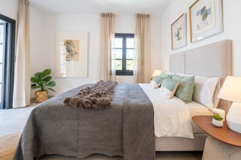 6 bedrooms Villa in Tan Xuan, Vietnam No. 92331 17