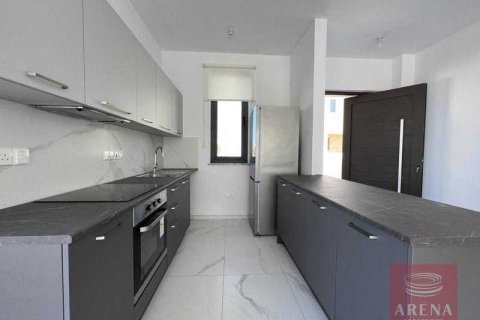 3 bedrooms Villa in Famagusta, Cyprus No. 31292 9