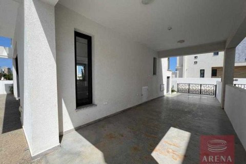 3 bedrooms Villa in Famagusta, Cyprus No. 31292 4