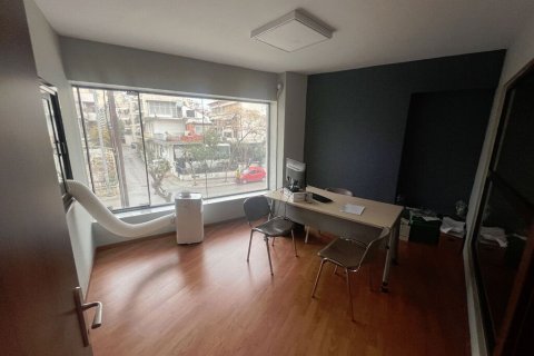 194m² Commercial property en Evosmos, Greece No. 108167 4