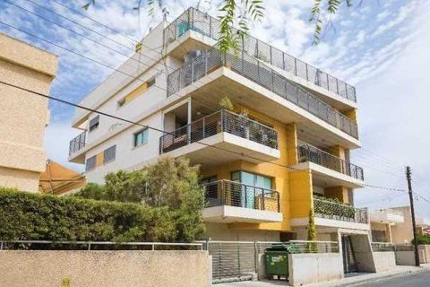 4 bedrooms Penthouse in Limassol, Cyprus No. 32844 4