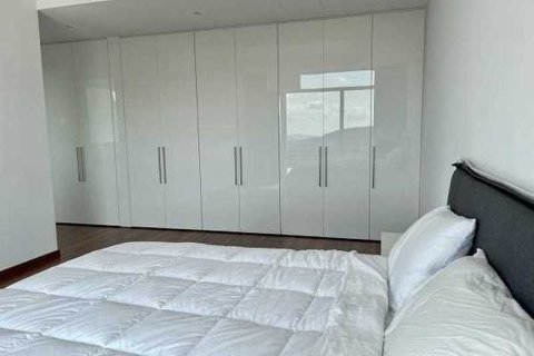 5 bedrooms House in Moniatis, Cyprus No. 29593 11