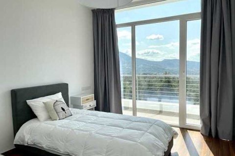 5 bedrooms House in Moniatis, Cyprus No. 29593 2