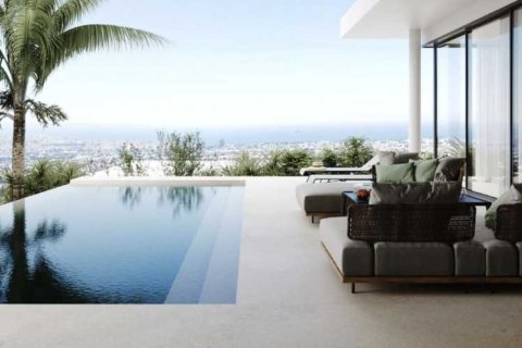 5 bedrooms Villa in Germasogeia, Cyprus No. 29199 1