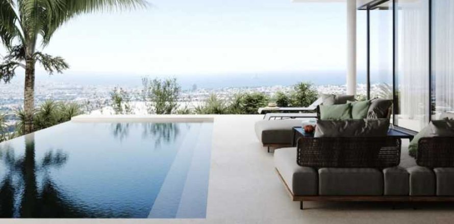 5 bedrooms Villa in Germasogeia, Cyprus No. 29199