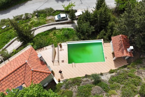 2 bedrooms House in Chania, Greece No. 104409 2