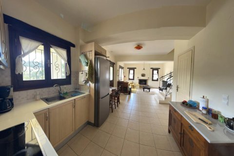 2 bedrooms House in Chania, Greece No. 104409 8