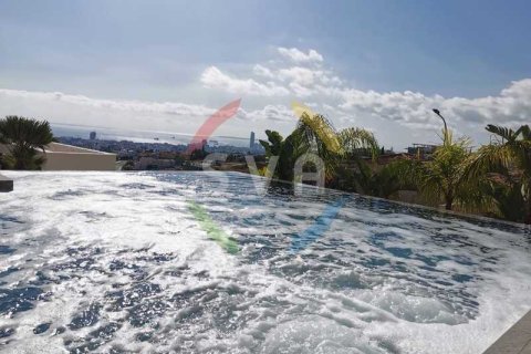 7 bedrooms Villa in Germasogeia, Cyprus No. 79899 4