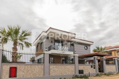 4 rooms Villa in Belek, Turkey No. 13171