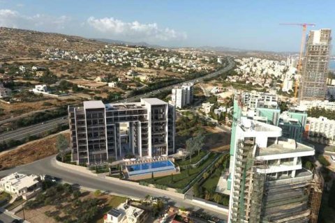 2 bedrooms Apartment in Agios Tychonas, Cyprus No. 66162 5