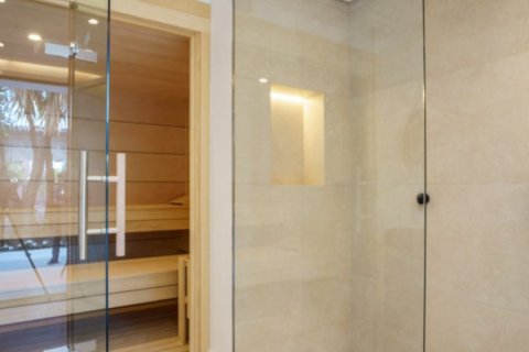 5 dormitorios Villa en Tan Xuan, Vietnam No. 27510 4