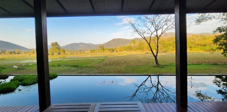 5 bedrooms House in Chiang Mai, Thailand No. 97627