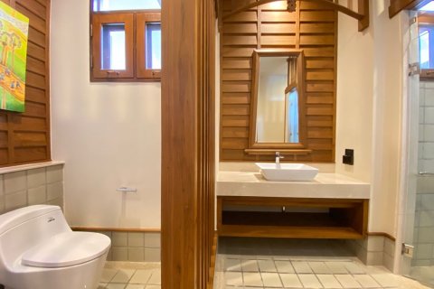 Дом с 4 спальнями в Чиангмай, Таиланд №96702 10