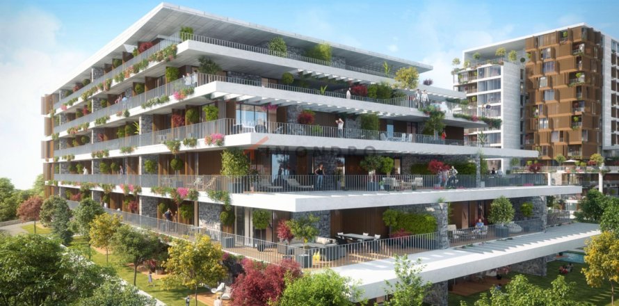 4 dormitorios Apartment en Umraniye, Turkey No. 113172