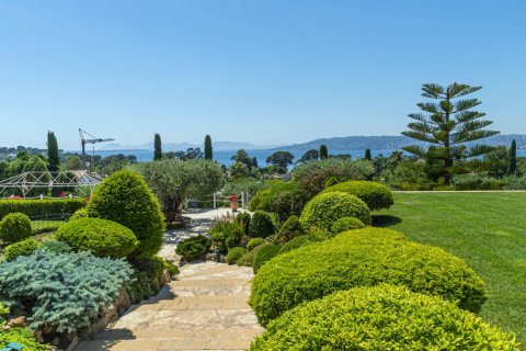 7 bedrooms Villa in Antibes, France No. 68769 14