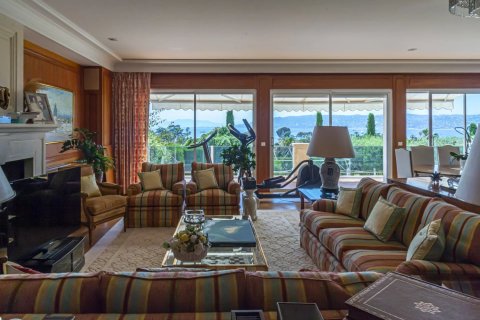 7 bedrooms Villa in Antibes, France No. 68769 18