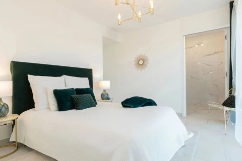 3 dormitorios Apartment en Saint-Laurent-du-Var, France No. 82591 5