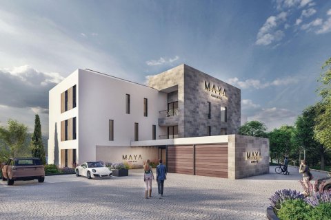 1 bedroom Apartment in Kumbor, Montenegro No. 81123 8