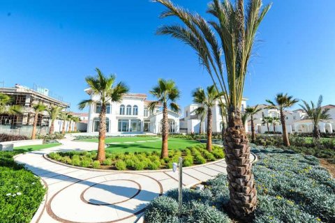 5 bedrooms Villa in Pervolia, Cyprus No. 100402 14