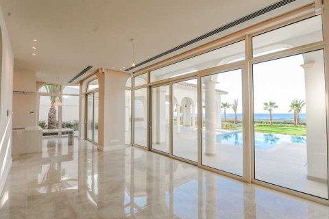 5 bedrooms Villa in Pervolia, Cyprus No. 100402 3