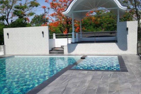 4 bedrooms Villa in Bang Na, Thailand No. 96993 3