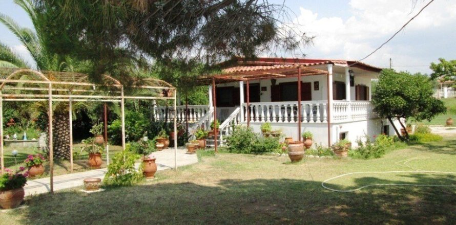 2 bedrooms House in Polygyros, Greece No. 108476