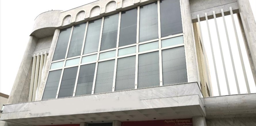 910m² Building in Elliniko, Greece No. 57769