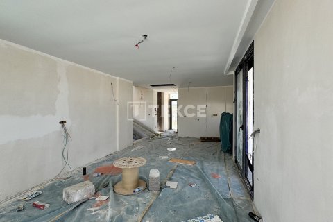 4 dormitorios Villa en Bich Dong, Vietnam No. 21956 28