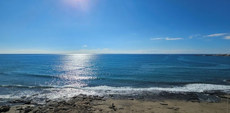 2 dormitorios Apartment en Agios Nikolaos, Greece No. 117951