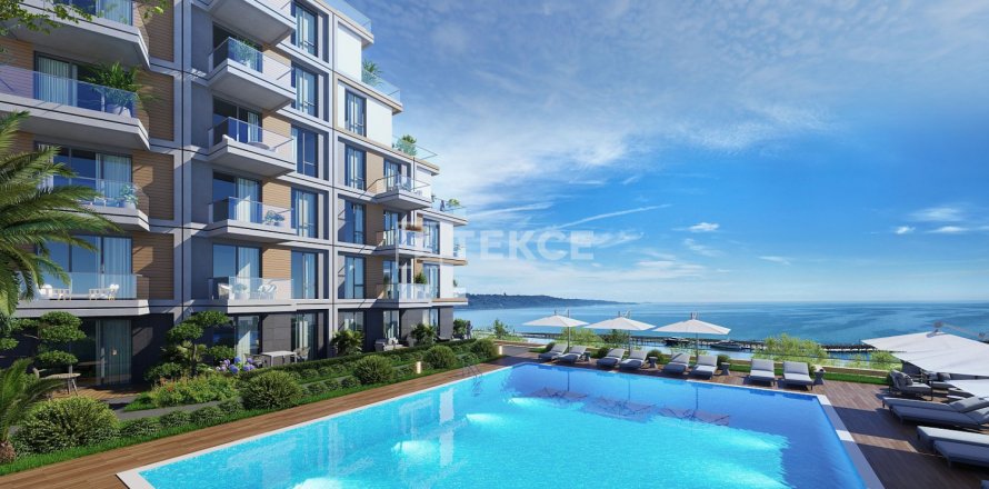 3 bedrooms Apartment in Bueyuekcekmece, Turkey No. 66467