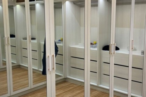 4 bedrooms House in Bangkok, Thailand No. 97435 16