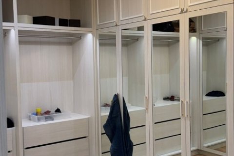 4 bedrooms House in Bangkok, Thailand No. 97435 17