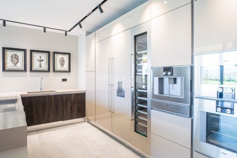 7 bedrooms Villa in Phi Dien, Vietnam No. 89784 25