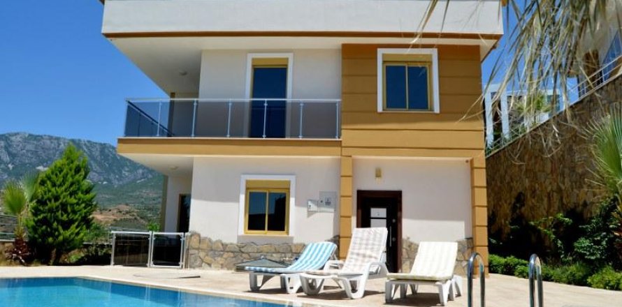 6 rooms Villa in Kargicak, Turkey No. 125867