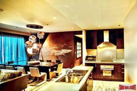 3 bedrooms Apartment in Bangkok, Thailand No. 96370 8