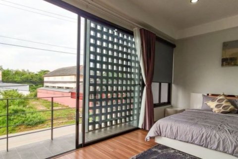 18 dormitorios Townhouse en Chiang Mai, Thailand No. 96700 11