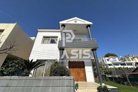 4 bedrooms House in Limassol, Cyprus No. 101673 2