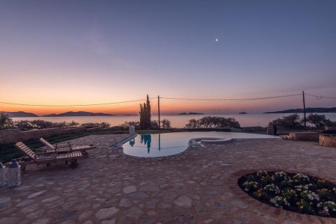 5 bedrooms Villa in Kranidi, Greece No. 108432 18