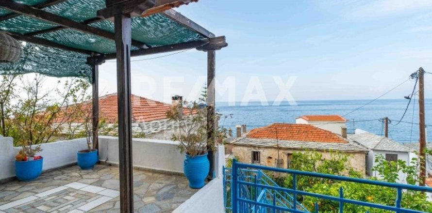 Дом с 2 спальнями в Магнисия, Греция №73966