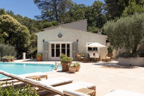 Вилла с 5 спальнями в Мужен, Франция №83479 6