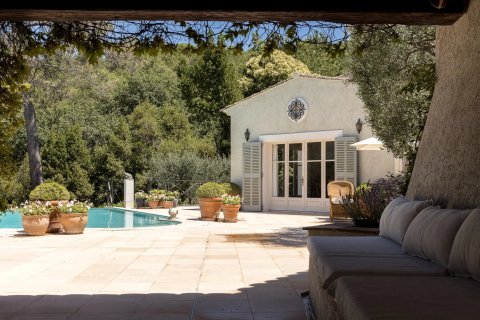 Вилла с 5 спальнями в Мужен, Франция №83479 9