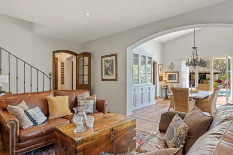 Вилла с 5 спальнями в Мужен, Франция №83479 12