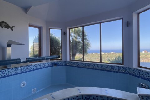 Вилла с 6 спальнями в Ираклион, Греция №23845 6