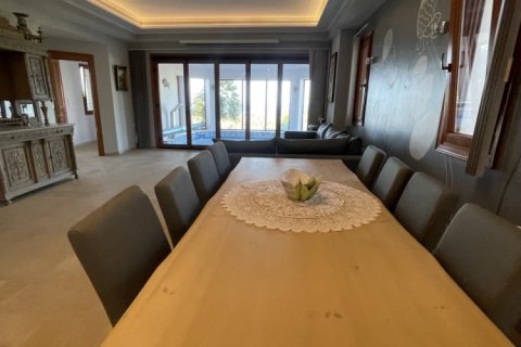 Вилла с 6 спальнями в Ираклион, Греция №23845 26